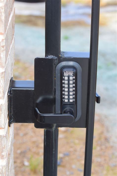 locks for gates outdoor